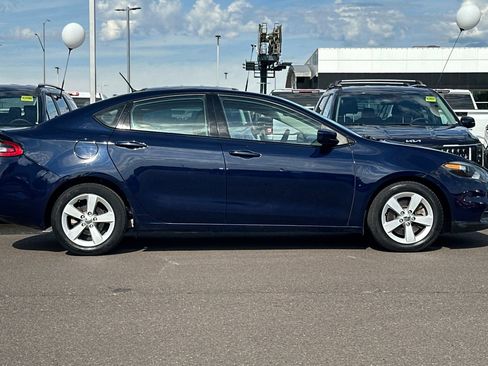 Used 2016 Dodge Dart SXT FWD image 3