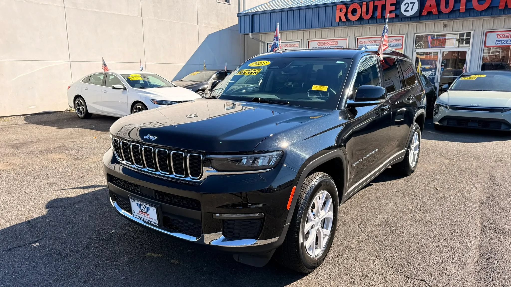 Used 2021 Jeep Grand Cherokee L Limited AWD/4WD image 4