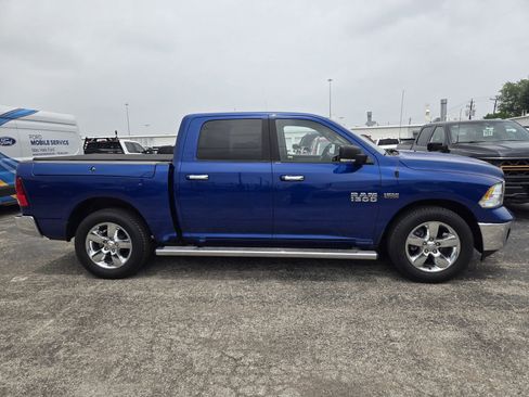 Used 2015 RAM 1500 Lone Star RWD image 4