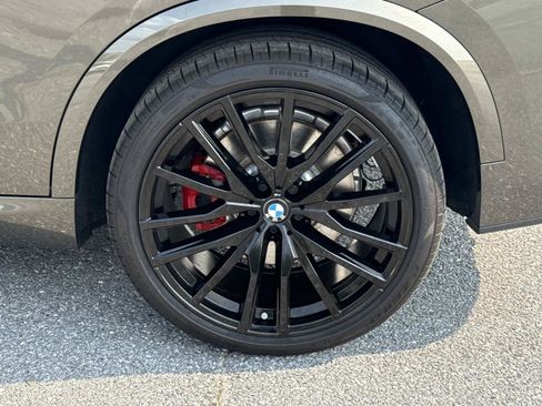Used 2025 BMW X5 M60i AWD/4WD image 12