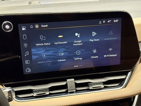 New 2026 Chevrolet Equinox ACTIV w/ Safety and Technology Package AWD/4WD image 17
