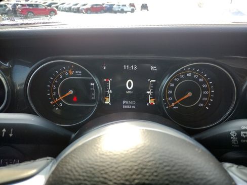 Used 2021 Jeep Wrangler Unlimited Sahara image 26