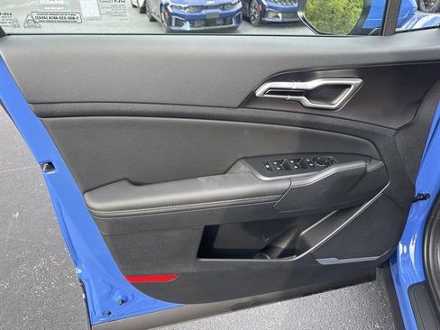 New 2026 Kia Sportage EX image 9