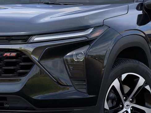 New 2026 Chevrolet Trax RS w/ Driver Confidence Package FWD image 10