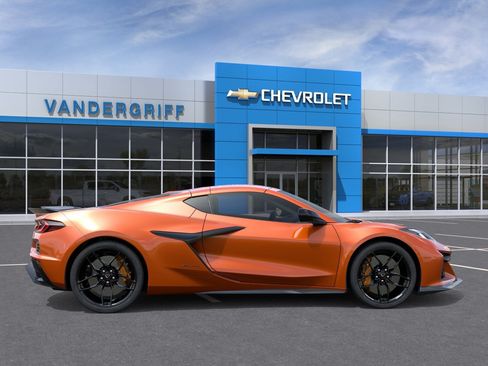New 2027 Chevrolet Corvette Z06 w/ Battery Protection Package RWD image 5