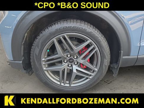 Certified 2025 Ford Explorer ST AWD/4WD image 9