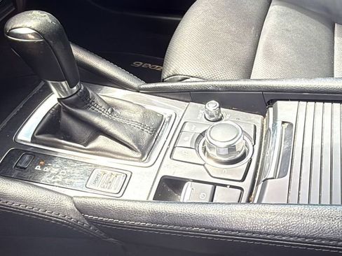 Used 2016 MAZDA MAZDA6 Touring w/ Touring Technology Package FWD image 35