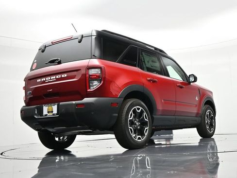 New 2025 Ford Bronco Sport Outer Banks image 23