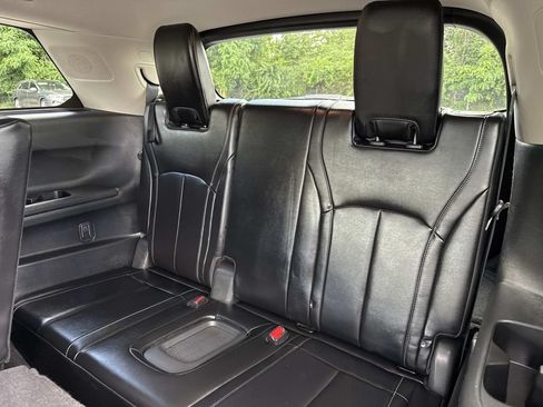 Used 2023 INFINITI QX60 Sensory w/ Cargo Package AWD/4WD image 18