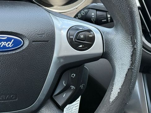 Used 2014 Ford Escape SE w/ Equipment Group 201A FWD image 21
