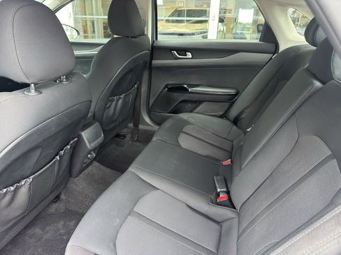 Used 2022 Kia K5 LXS image 8
