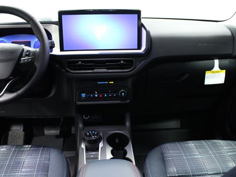 New 2025 Ford Bronco Sport Heritage w/ Convenience Package image 18