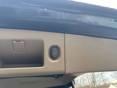 Used 2018 Chevrolet Tahoe Premier image 11