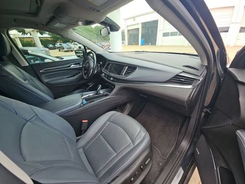 Used 2021 Buick Enclave Premium w/ Sun and Sites Package FWD image 3