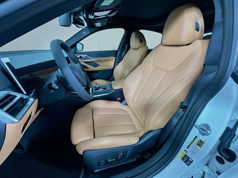 New 2026 BMW i4 xDrive40i w/ Premium Package image 16