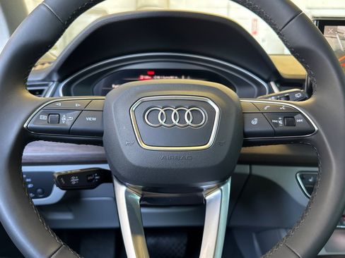 Used 2022 Audi Q5 2.0T Premium Plus w/ Premium Plus Package image 24