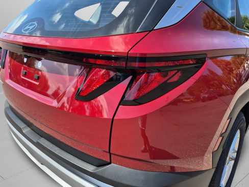 New 2026 Hyundai Tucson SE FWD image 32