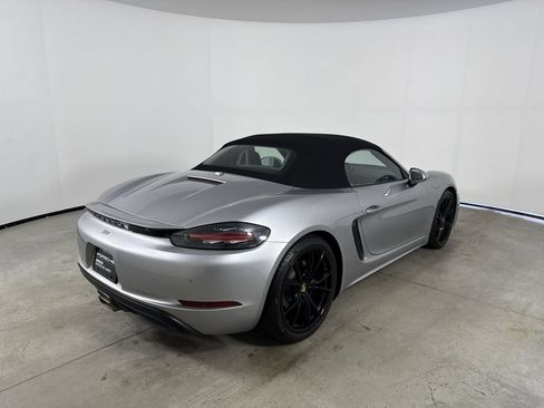 Certified 2023 Porsche 718 Boxster w/ Sport Chrono Package RWD image 7