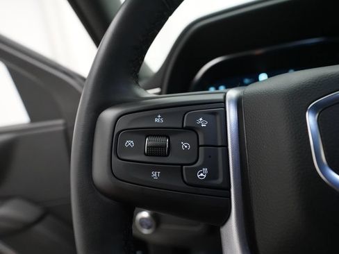 Used 2024 GMC Yukon SLT w/ SLT Luxury Package AWD/4WD image 19