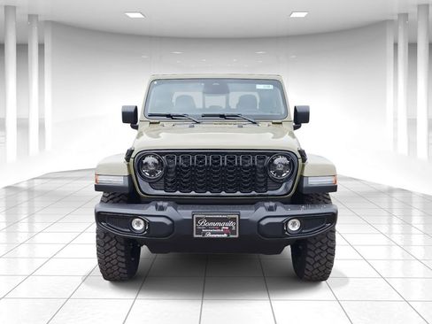 New 2026 Jeep Gladiator Mojave AWD/4WD image 8