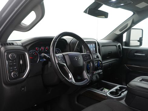 Used 2019 Chevrolet Silverado 1500 RST w/ All-Star Edition image 17