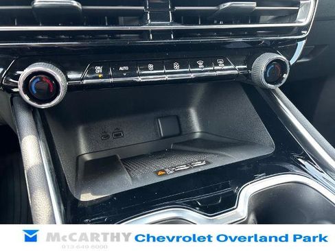 New 2026 Chevrolet Traverse Z71 AWD/4WD image 14