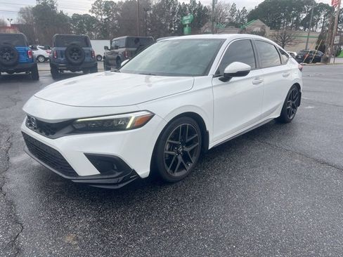 Used 2022 Honda Civic Sport Touring image 3