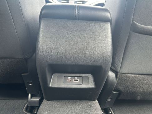 Used 2025 Nissan Altima 2.5 SV image 23