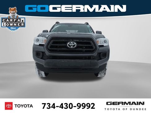 Used 2023 Toyota Tacoma SR image 3