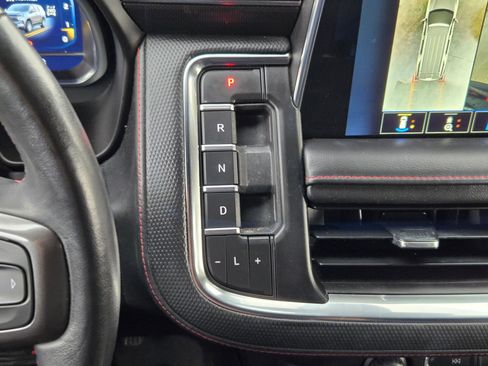 Certified 2022 Chevrolet Tahoe RST w/ Luxury Package image 19