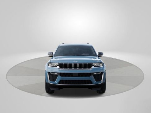 New 2026 Jeep Grand Cherokee L Limited RWD image 6
