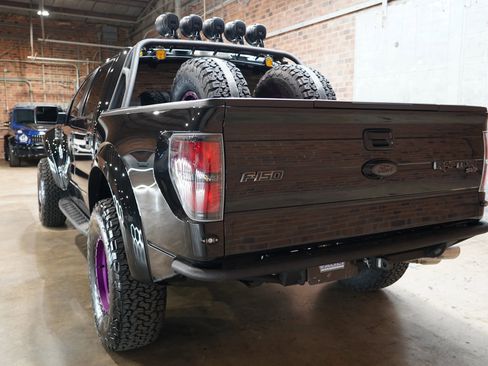 Used 2013 Ford F150 Raptor w/ Luxury Equipment Group image 24