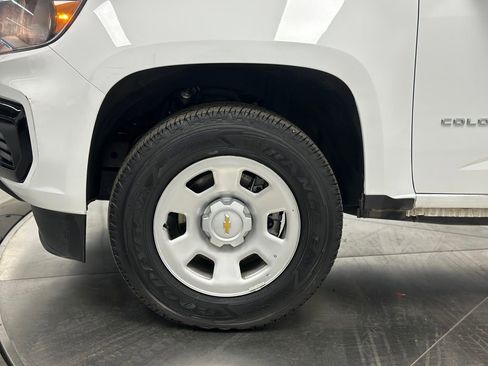Used 2022 Chevrolet Colorado W/T RWD image 24