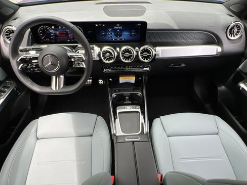 New 2026 Mercedes-Benz GLB 250 4MATIC image 21