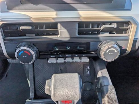 Used 2024 Toyota Tacoma SR5 image 12