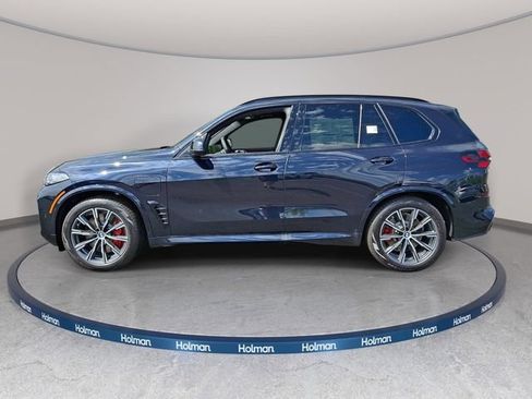 New 2026 BMW X5 xDrive50e w/ M Sport Package AWD/4WD image 7