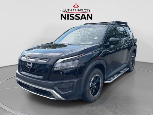 Used 2023 Nissan Pathfinder Rock Creek AWD/4WD image 3