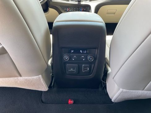 Used 2023 Buick Enclave Premium w/ Experience Buick Package AWD/4WD image 33