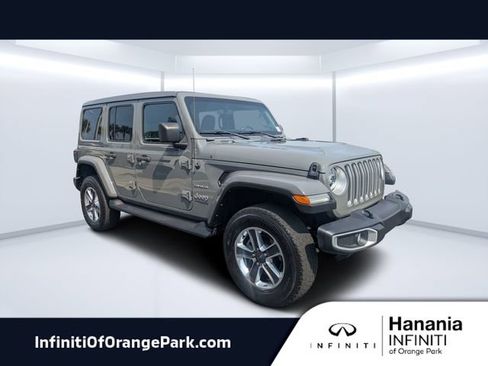Used 2022 Jeep Wrangler Unlimited Sahara w/ LED Lighting Group AWD/4WD image 1