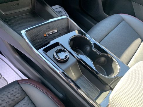 New 2026 Chevrolet Equinox RS w/ Convenience Package III image 16