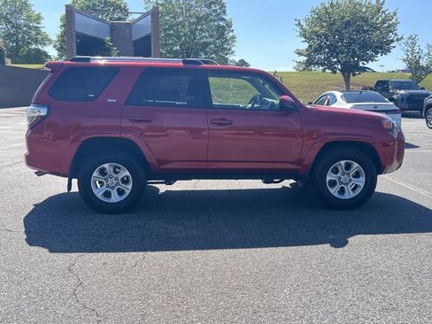 Used 2024 Toyota 4Runner SR5 image 4