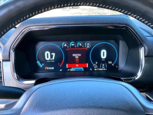 Used 2022 Ford F150 Lariat w/ Equipment Group 502A High image 24