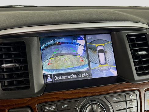 Used 2018 Nissan Pathfinder Platinum image 19