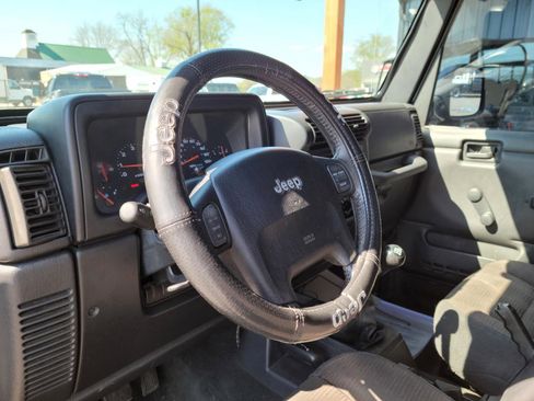 Used 2005 Jeep Wrangler Sport image 7