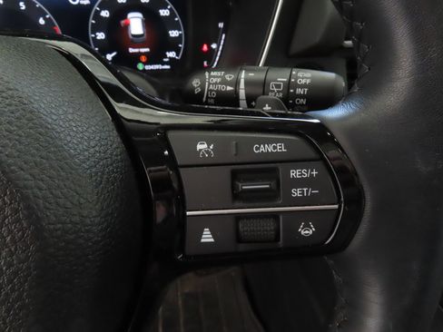 Used 2023 Honda Pilot Elite image 14