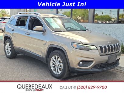 Used 2019 Jeep Cherokee Latitude w/ Popular Appearance Group