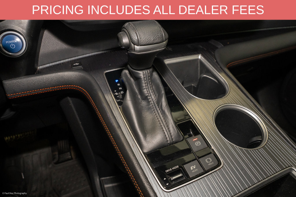 Used 2022 Toyota Sienna XSE w/ XSE Plus Package AWD/4WD image 18