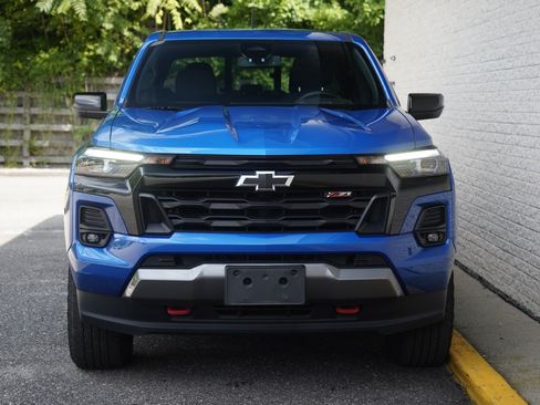 Used 2023 Chevrolet Colorado Z71 w/ Z71 Convenience Package 2 AWD/4WD image 10
