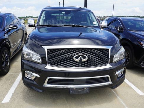 Used 2015 INFINITI QX80 2WD w/ Deluxe Technology Package image 2