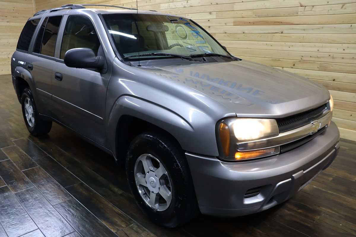 Used 2006 Chevrolet TrailBlazer LS w/ LS Preferred Equipment Group RWD image 2